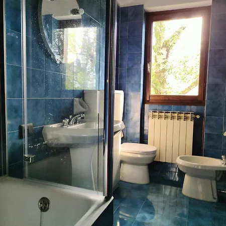Iseolakerental - La Casina * Riva di Solto
